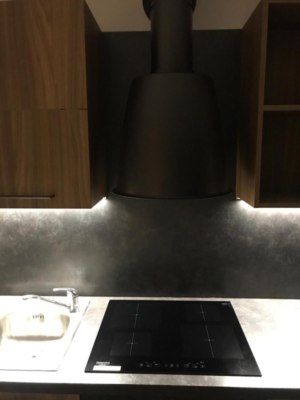 Antonya Apartamento Scena
