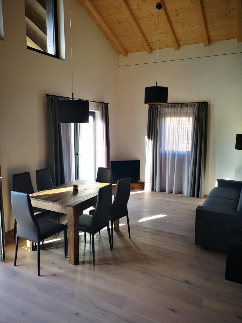 Antonya Scena